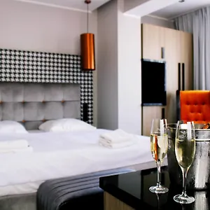 Bursztyn Hotel